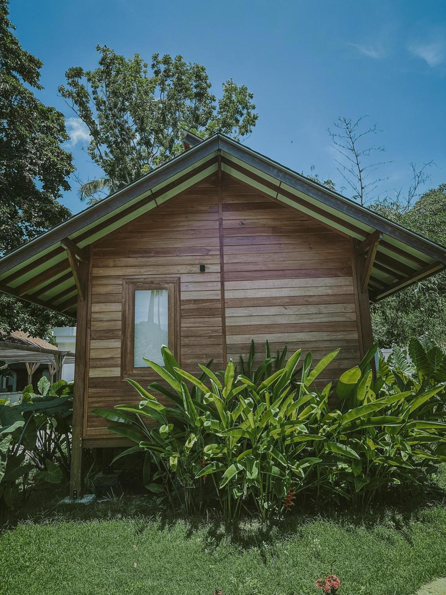 Tropik Resort Lombok 셀롱 벨라낙 외부 사진
