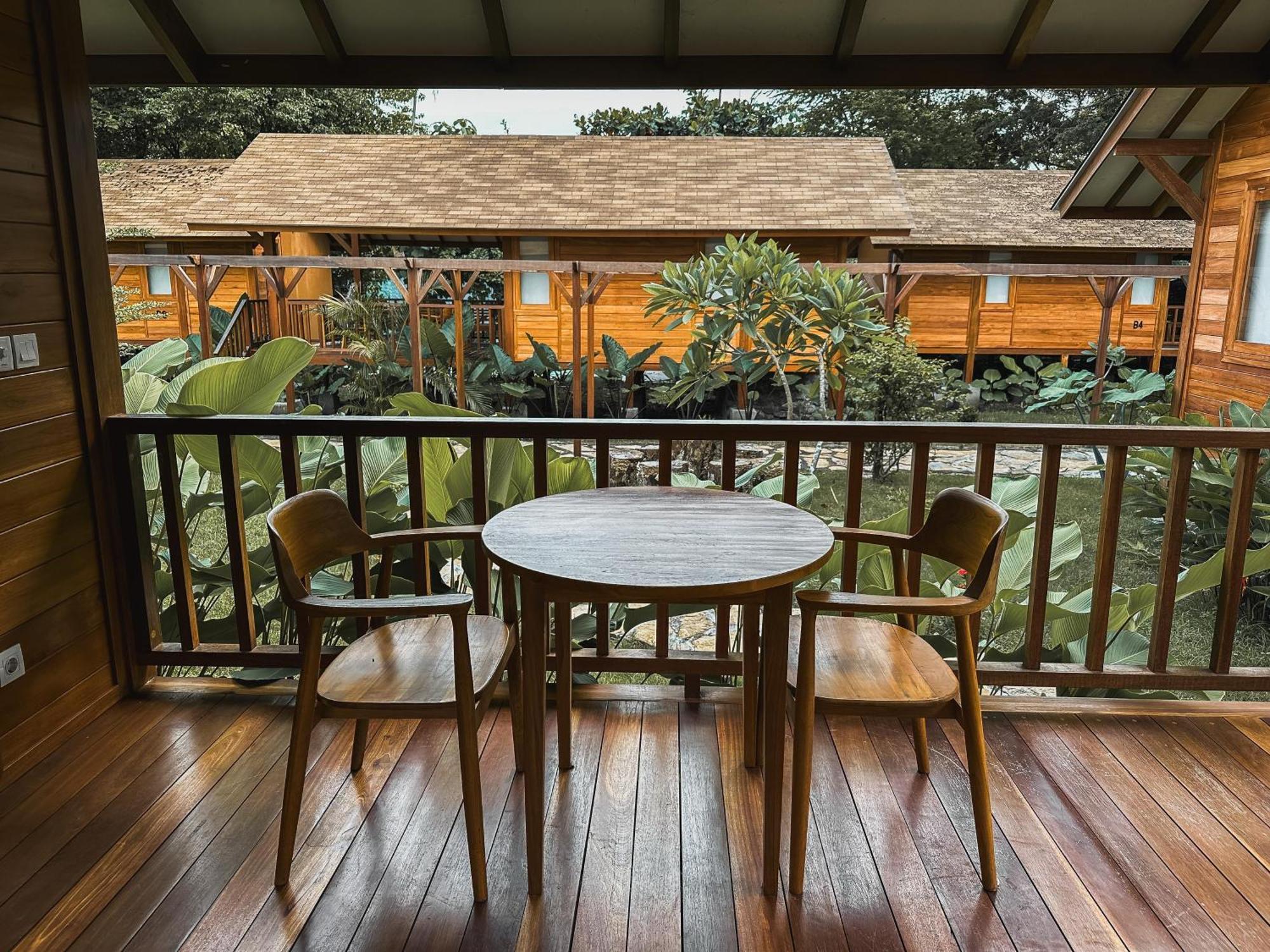 Tropik Resort Lombok 셀롱 벨라낙 외부 사진