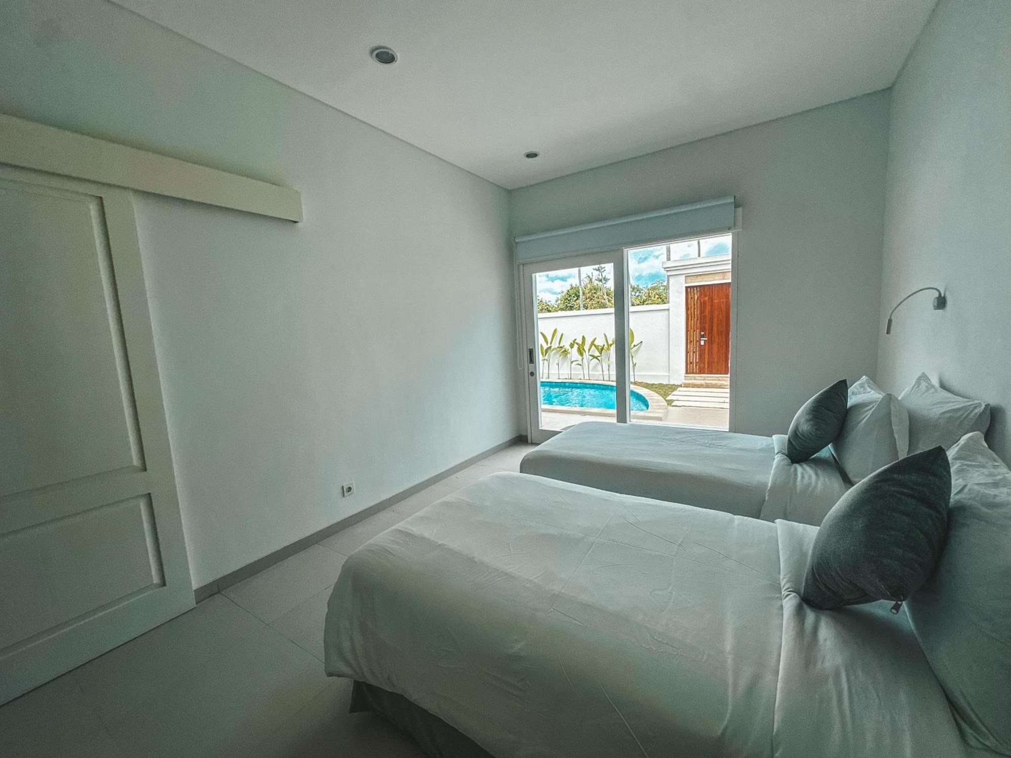 Tropik Resort Lombok 셀롱 벨라낙 객실 사진
