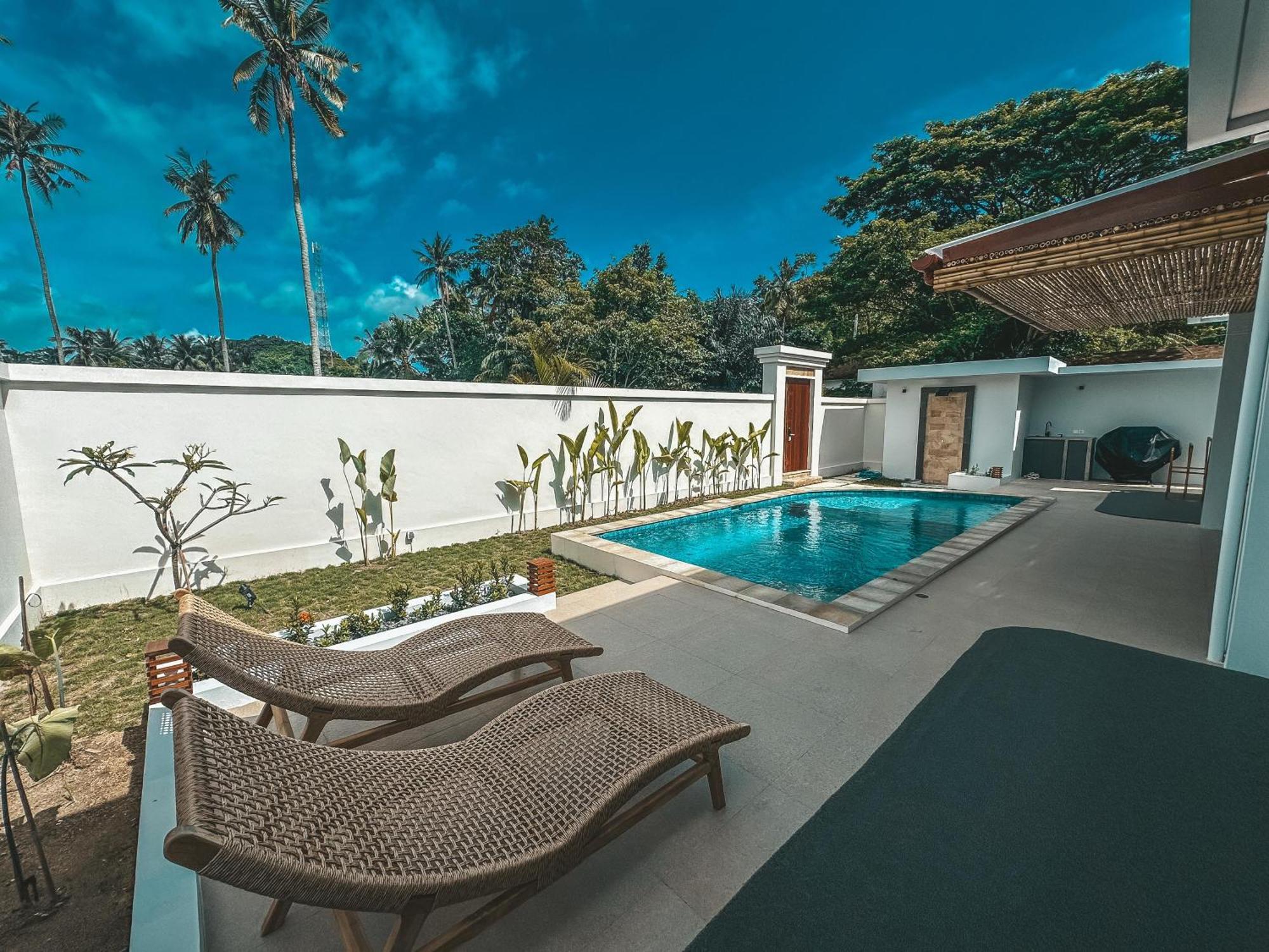 Tropik Resort Lombok 셀롱 벨라낙 객실 사진
